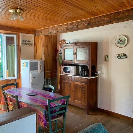 Apartment Joli Dans Maison Ancienne